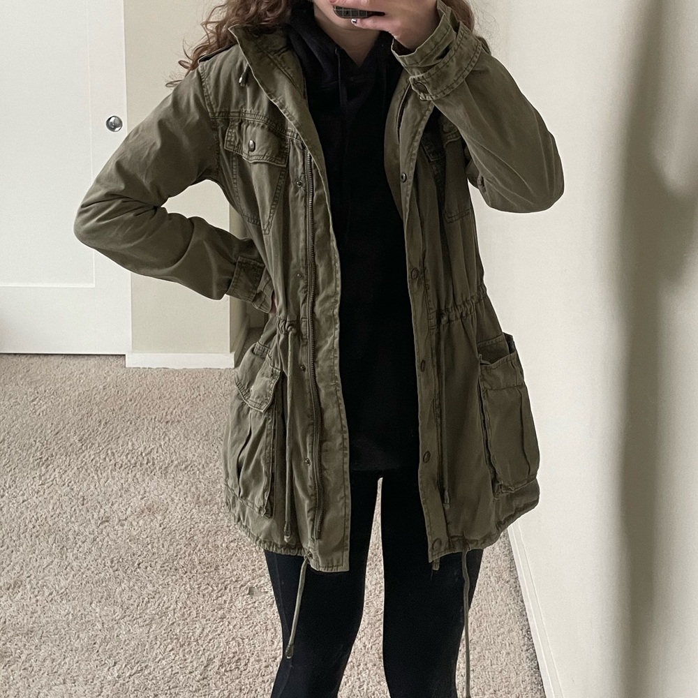 Women’s Talula x-small green cargo Trenchcoat